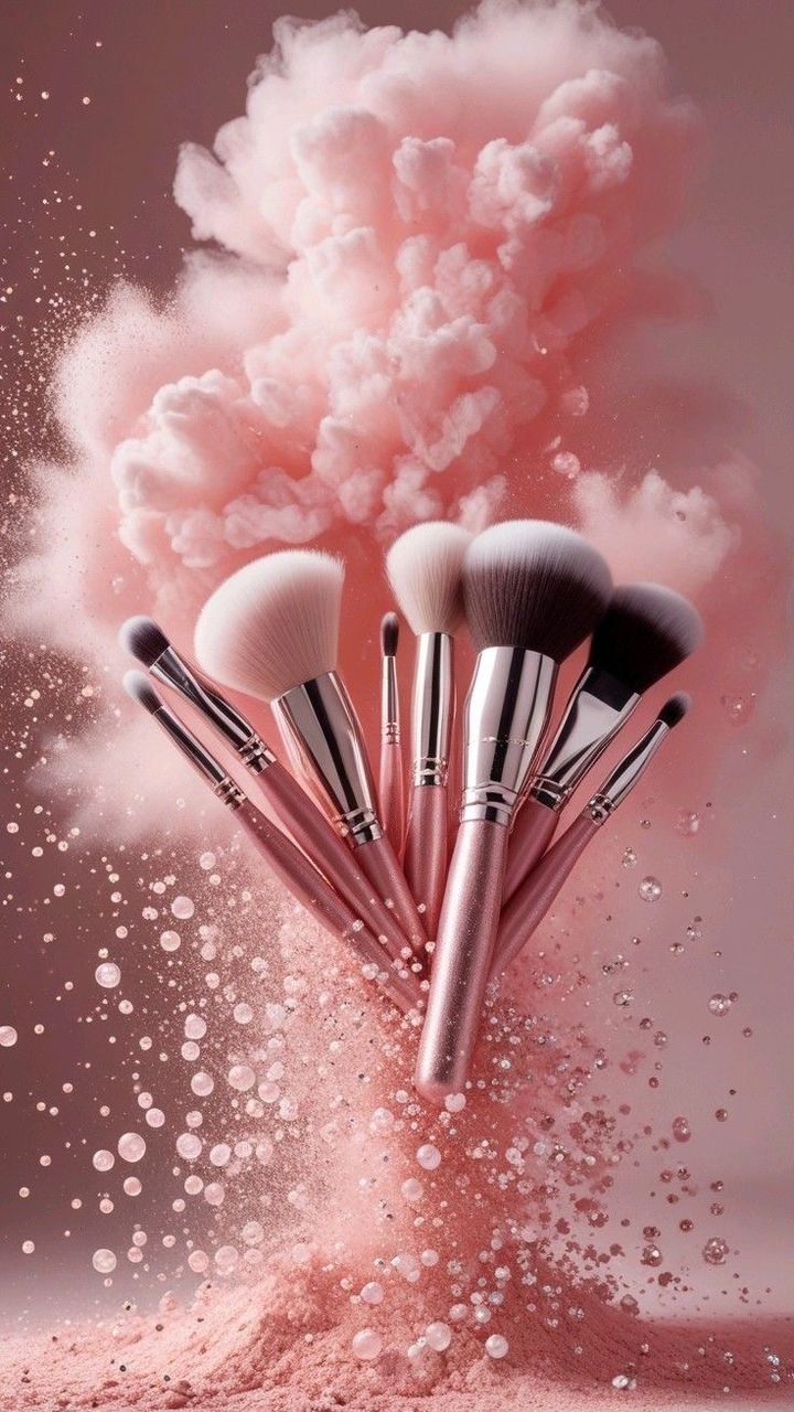 MAKEUP BRUSHES